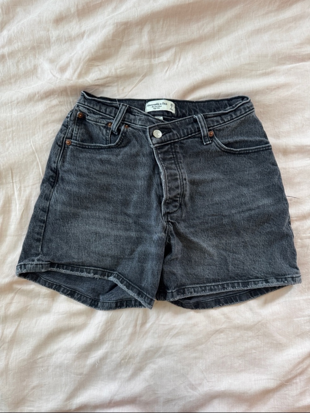 Abercrombie Dad Short - Picture 6 of 7